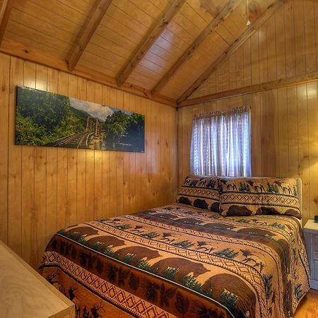 Riverbend Lodging Bryson City Exteriör bild