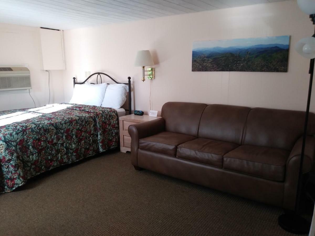 Riverbend Lodging Bryson City Exteriör bild